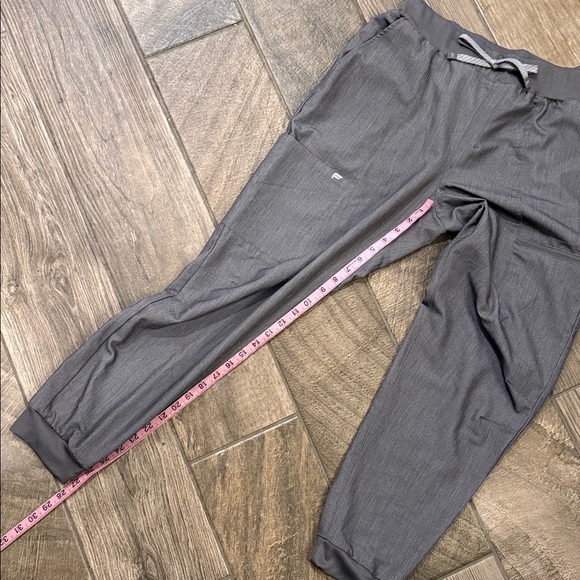 Fabletics - Picture 9 of 9